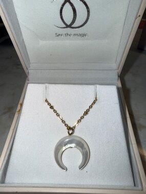 New/box Moon Magic Mother of Pearl Hirn Necklace, 18k Gold Vermeil